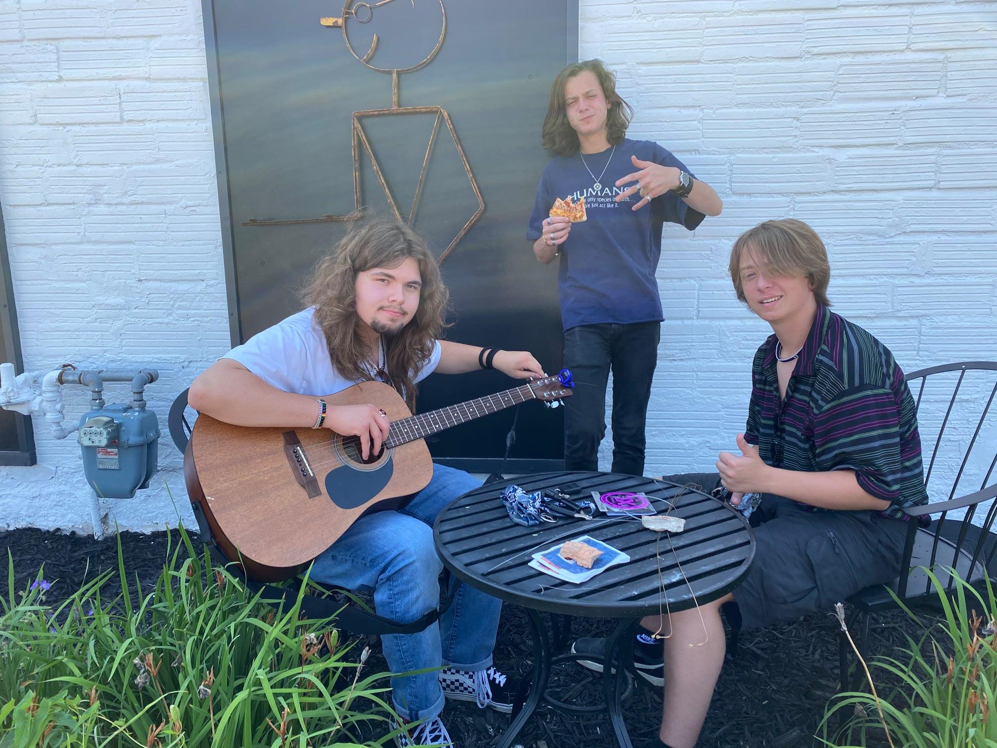 Kids, Pizza, Guitars